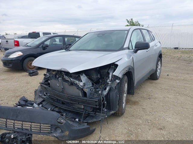 12629091 :رقم المزاد ، 7MUAAAAGXRV112761 vin ، 2024 Toyota Corolla Cross L مزاد بيع
