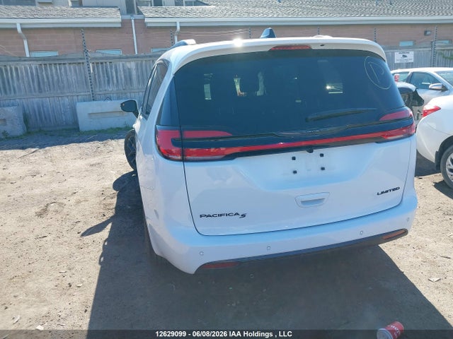 Chrysler Pacifica Limited 2026 2C4RC1GG0TR232177 Image 3