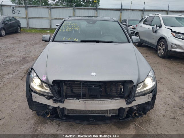 2014 Mercedes-benz C 350 4matic მანქანა იყიდება აუქციონზე, vin: WDDGF8JB2EG184549, აუქციონის ნომერი: 12629101