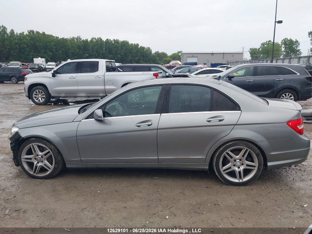 2014 Mercedes-benz C 350 4matic მანქანა იყიდება აუქციონზე, vin: WDDGF8JB2EG184549, აუქციონის ნომერი: 12629101
