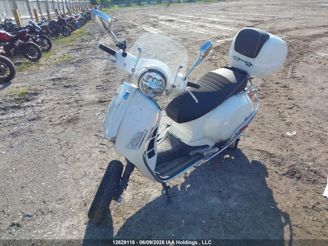 Aukcja sprzedaży 2023 Vespa Gts/sei Giorni 300, vin: ZAPMD39MXP5200201, numer aukcji: 12629116