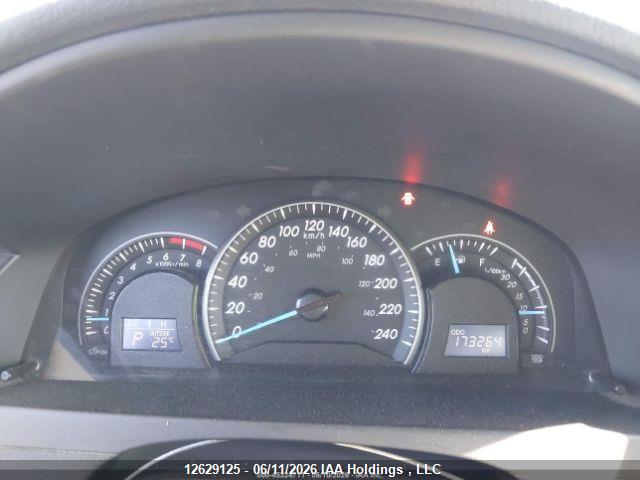 12629125 :رقم المزاد ، 4T1BF1FK7FU489130 vin ، 2015 Toyota Camry Le/xle/se/xse مزاد بيع