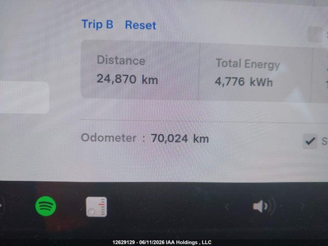 Tesla Model 3 Long Range 2020 5YJ3E1EB4LF643083 Image 15
