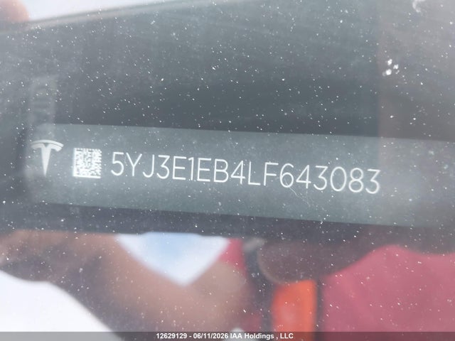 Tesla Model 3 Long Range 2020 5YJ3E1EB4LF643083 Image 19