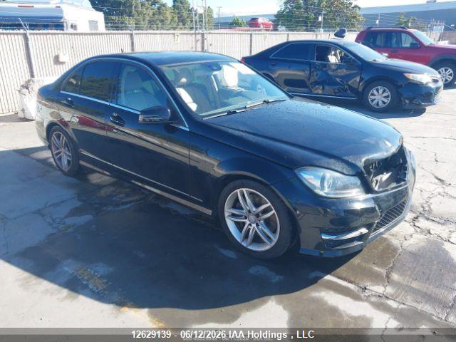 Mercedes-Benz C 300 4mati 2014 WDDGF8AB3EG251949 main image