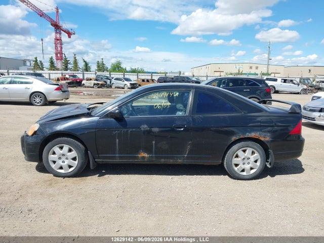 Auction sale of the 2002 Honda Civic Lx, vin: 1HGEM22582L814477, lot number: 12629142