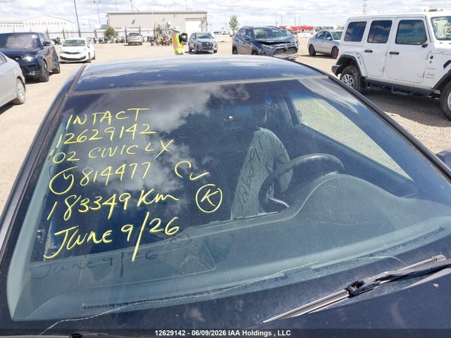 Auction sale of the 2002 Honda Civic Lx, vin: 1HGEM22582L814477, lot number: 12629142