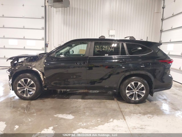 Продажа на аукционе авто 2024 Toyota Highlander Hybrid Xle, vin: 5TDKBRCH1RS644206, номер лота: 12629164