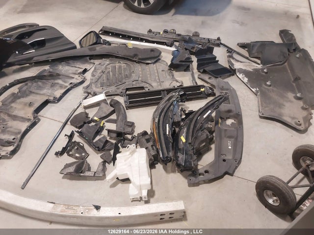 Продажа на аукционе авто 2024 Toyota Highlander Hybrid Xle, vin: 5TDKBRCH1RS644206, номер лота: 12629164