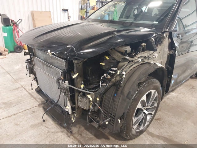 Продажа на аукционе авто 2024 Toyota Highlander Hybrid Xle, vin: 5TDKBRCH1RS644206, номер лота: 12629164