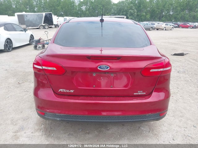 Ford FOCUS SE 2015 1FADP3F27FL327774 Image 17
