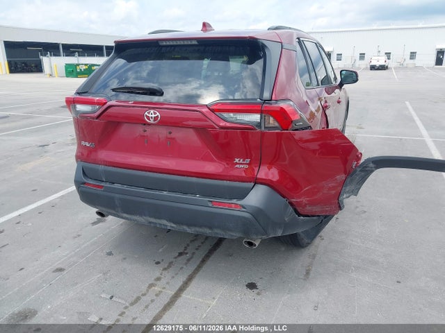 Продаж на аукціоні авто 2021 Toyota Rav4 Xle, vin: 2T3R1RFV9MC144418, номер лоту: 12629175
