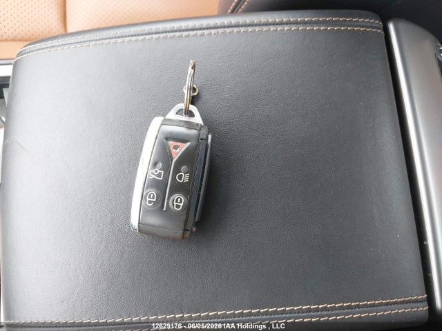 12629176 :رقم المزاد ، SAJXA0JC6AMR66918 vin ، 2010 Jaguar Xf مزاد بيع