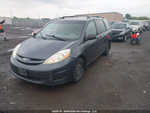12629179 :رقم المزاد ، 5TDZK29C89S246721 vin ، 2009 Toyota Sienna مزاد بيع