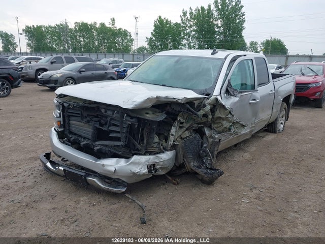 2018 Chevrolet Silverado 1500 2lt მანქანა იყიდება აუქციონზე, vin: 3GCUKREC0JG422267, აუქციონის ნომერი: 12629183