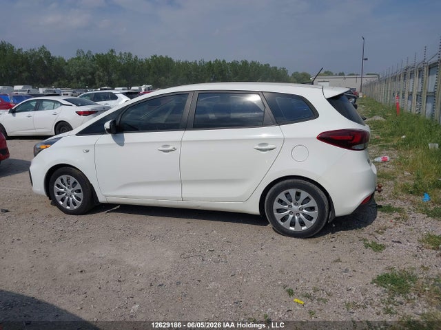 12629186 :رقم المزاد ، KNAHT8A39H7190057 vin ، 2017 Kia Rondo مزاد بيع