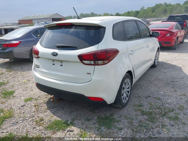 12629186 :رقم المزاد ، KNAHT8A39H7190057 vin ، 2017 Kia Rondo مزاد بيع