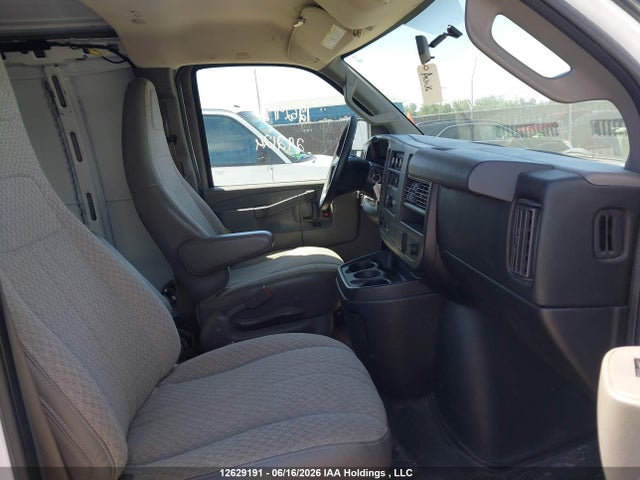 2016 Gmc Savana G2500 მანქანა იყიდება აუქციონზე, vin: 1GTW7AFF1G1292124, აუქციონის ნომერი: 12629191