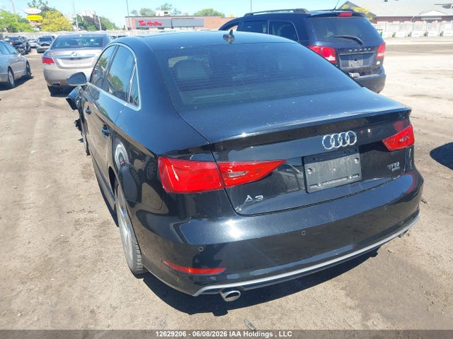 Audi A3 Prestige S-line 2015 WAUKFRFF1F1042328 Image 3