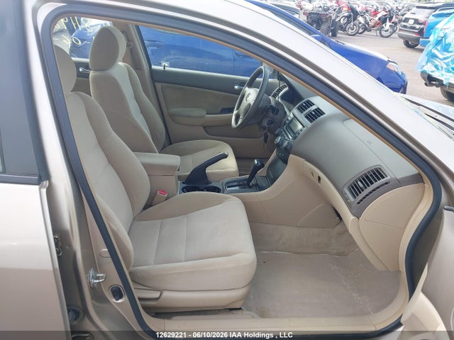 Продаж на аукціоні авто 2003 Honda Accord Dx, vin: 1HGCM56153A811985, номер лоту: 12629221