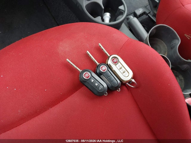 2012 Fiat 500c Pop მანქანა იყიდება აუქციონზე, vin: 3C3CFFDR5CT379578, აუქციონის ნომერი: 12607035