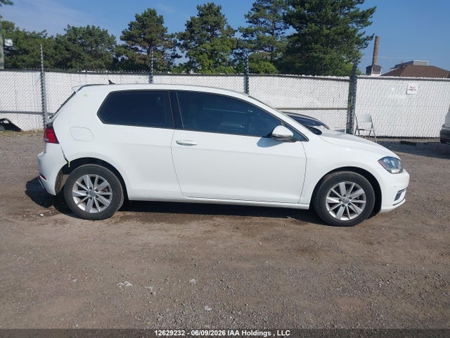 3VWE17AU1JM281511 Volkswagen Golf Trendline