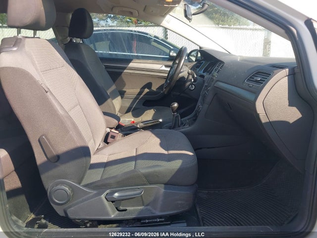 3VWE17AU1JM281511 Volkswagen Golf Trendline