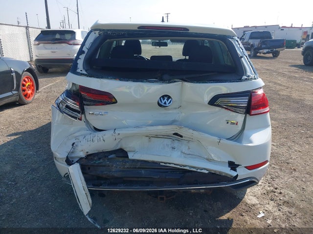 3VWE17AU1JM281511 Volkswagen Golf Trendline