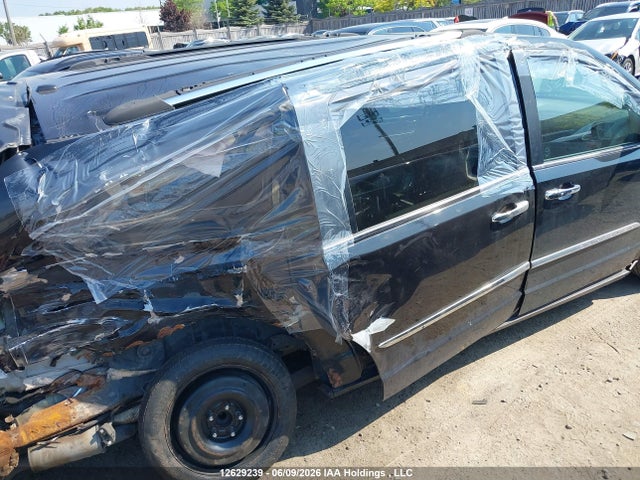 2C4RC1GG7ER144293 Chrysler Town &amp; Country Limited