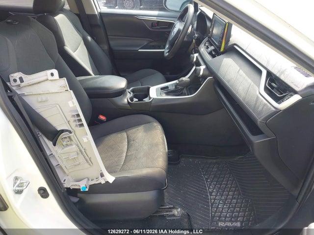 Toyota RAV4 LE 2021 2T3B1RFV2MC225262 Image 5
