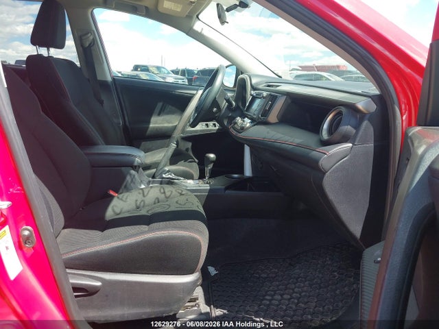 12629276 :رقم المزاد ، 2T3RFREV5FW281246 vin ، 2015 Toyota Rav4 Xle مزاد بيع