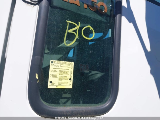 Продажа на аукционе авто 2002 Freightliner Hc Cargo Fc70, vin: 1FVAB3BV72DK95218, номер лота: 12629285