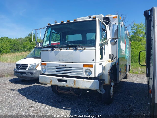 Продажа на аукционе авто 2002 Freightliner Hc Cargo Fc70, vin: 1FVAB3BV72DK95218, номер лота: 12629285