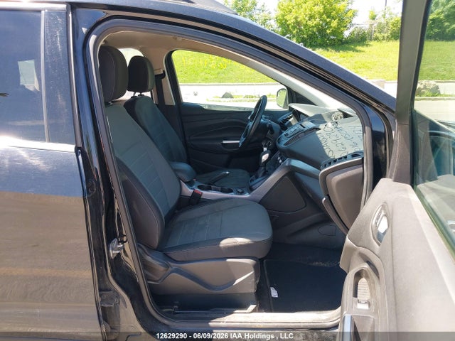 12629290 :رقم المزاد ، 1FMCU9GX2GUB77124 vin ، 2016 Ford Escape Se مزاد بيع