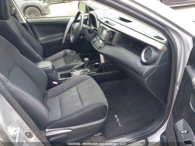 2018 Toyota Rav4 Hybrid Le+ მანქანა იყიდება აუქციონზე, vin: JTMRJREV7JD169262, აუქციონის ნომერი: 12629302