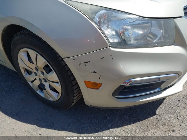 2015 Chevrolet Cruze მანქანა იყიდება აუქციონზე, vin: 1G1PC5SBXF7207280, აუქციონის ნომერი: 12629310
