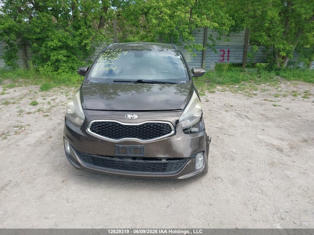 KIA Rondo 2014 KNAHU8A36E7045650 Image 12
