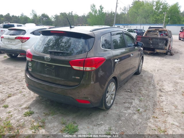 KIA Rondo 2014 KNAHU8A36E7045650 Image 4