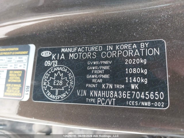 KIA Rondo 2014 KNAHU8A36E7045650 Image 9