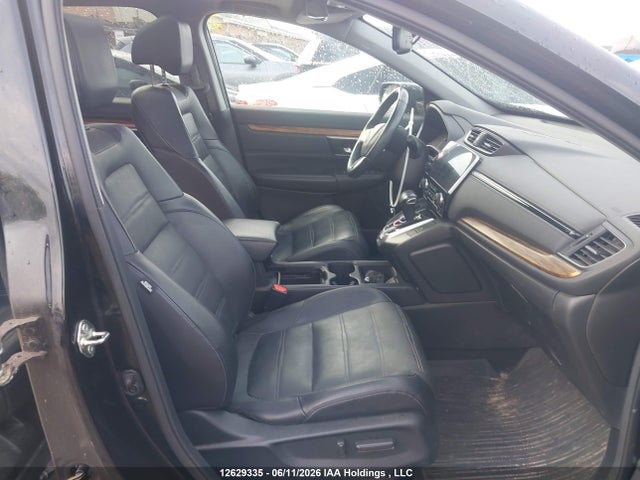 12629335 :رقم المزاد ، 2HKRW2H93JH111358 vin ، 2018 Honda Cr-v Touring مزاد بيع