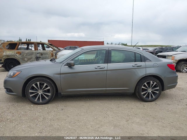 Aukcja sprzedaży 2013 Chrysler 200 S, vin: 1C3CCBHG1DN617065, numer aukcji: 12629337