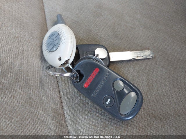Продажа на аукционе авто 2002 Honda Cr-v Ex, vin: JHLRD78872C006462, номер лота: 12629352