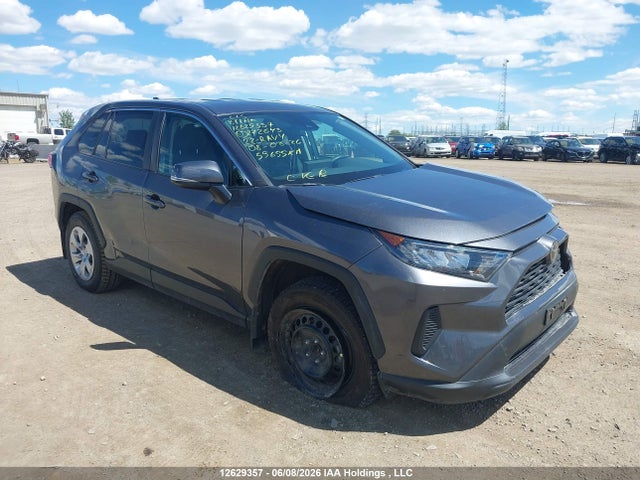 12629357 :رقم المزاد ، 2T3B1RFV5NC272643 vin ، 2022 Toyota Rav4 Le مزاد بيع