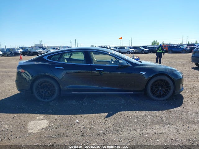 Продажа на аукционе авто 2013 Tesla Model S, vin: 5YJSA1DN5DFP08799, номер лота: 12618829