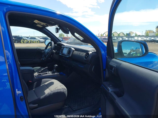 12628753 :رقم المزاد ، 5TFCZ5AN5MX275807 vin ، 2021 Toyota Tacoma مزاد بيع