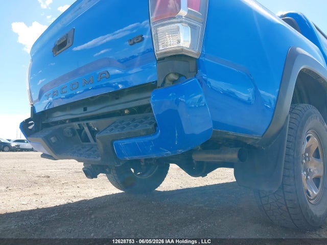 12628753 :رقم المزاد ، 5TFCZ5AN5MX275807 vin ، 2021 Toyota Tacoma مزاد بيع