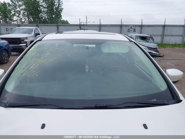 Ford Focus Titanium 2014 1FADP3N29EL384610 Image 16