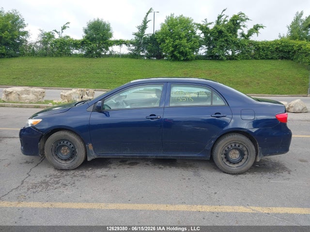 2013 Toyota Corolla Ce მანქანა იყიდება აუქციონზე, vin: 2T1BU4EE4DC113518, აუქციონის ნომერი: 12629380
