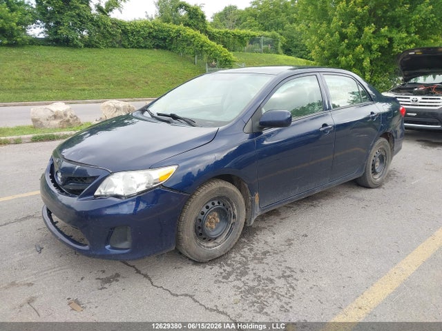 2013 Toyota Corolla Ce მანქანა იყიდება აუქციონზე, vin: 2T1BU4EE4DC113518, აუქციონის ნომერი: 12629380