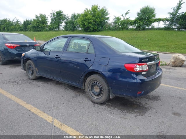 2013 Toyota Corolla Ce მანქანა იყიდება აუქციონზე, vin: 2T1BU4EE4DC113518, აუქციონის ნომერი: 12629380